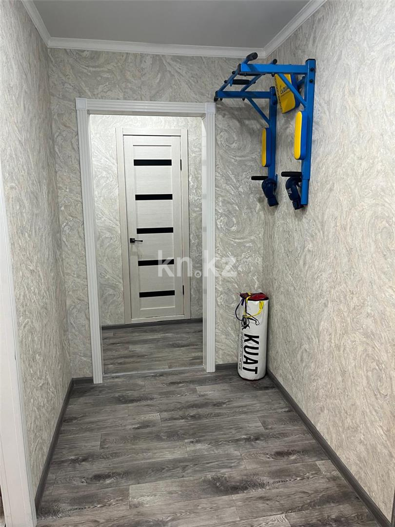 Продажа 2-комнатной квартиры, 53 м², мкр-н Шахтерский - Продажа  двухкомнатных квартир в Караганде фото 10 из 11