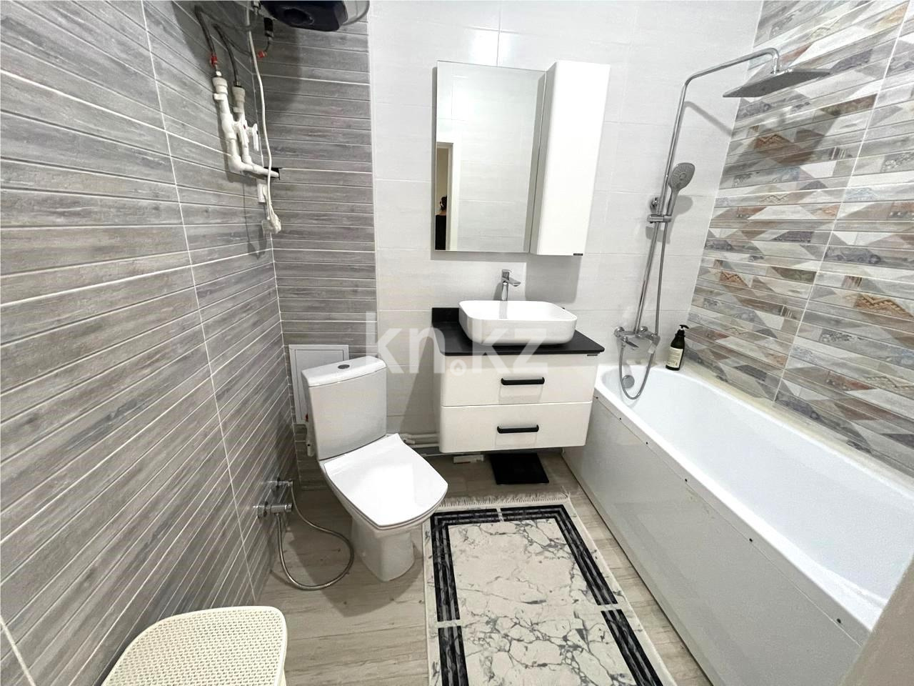 Продажа 3-комнатной квартиры, 94 м², ул. Муканова - Продажа квартир в Караганде фото 10 из 20