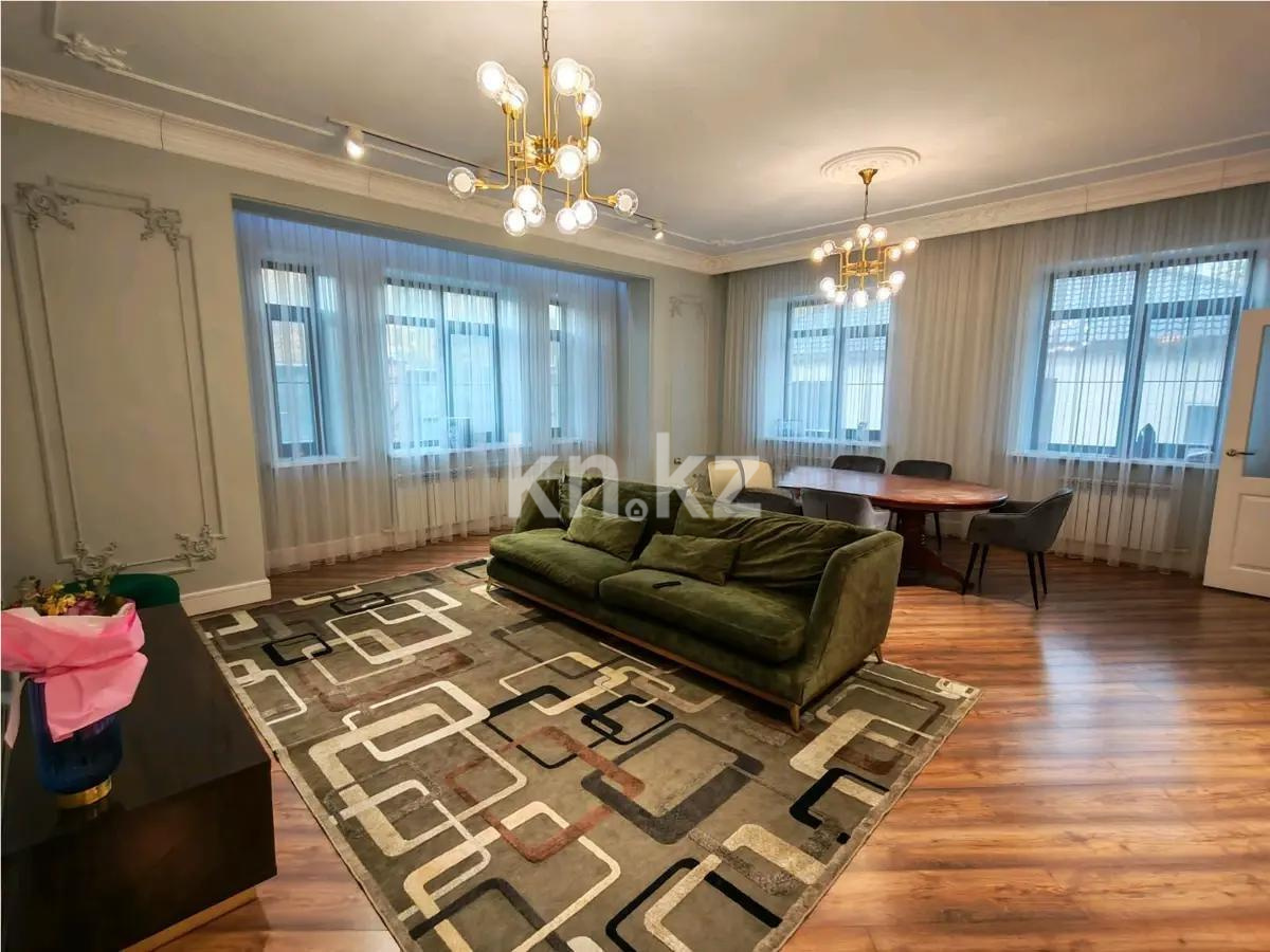 Продажа 2-комнатной квартиры, 43 м², ул. Ержанова, дом  24 - Продажа квартир в Караганде фото 1 из 6