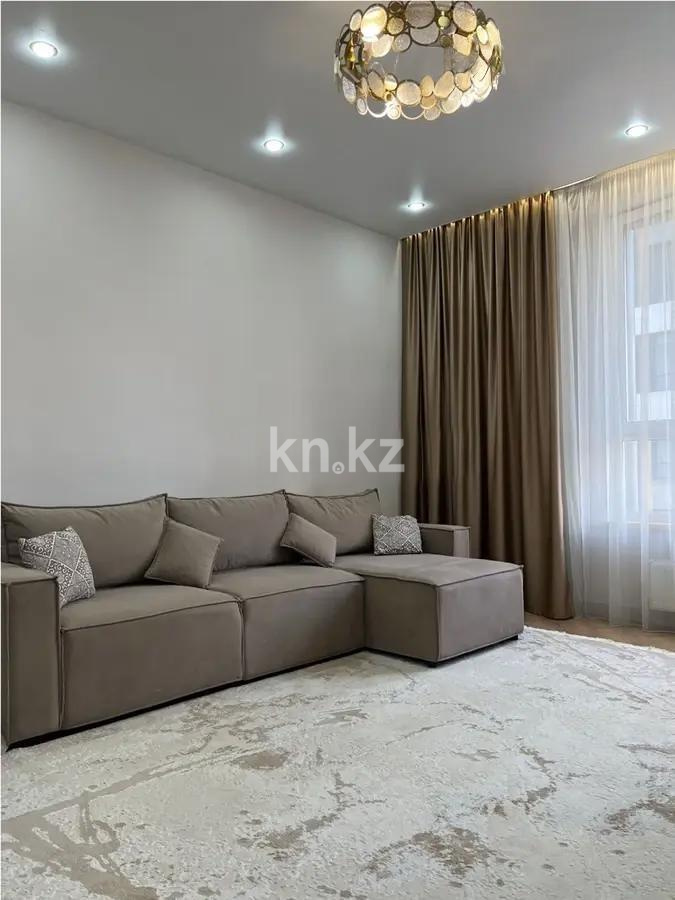 Продажа 3-комнатной квартиры, 87.7 м², ул. Е-36, дом  5 - Продажа  трехкомнатных квартир в Астане без посредников с фото фото 1 из 5