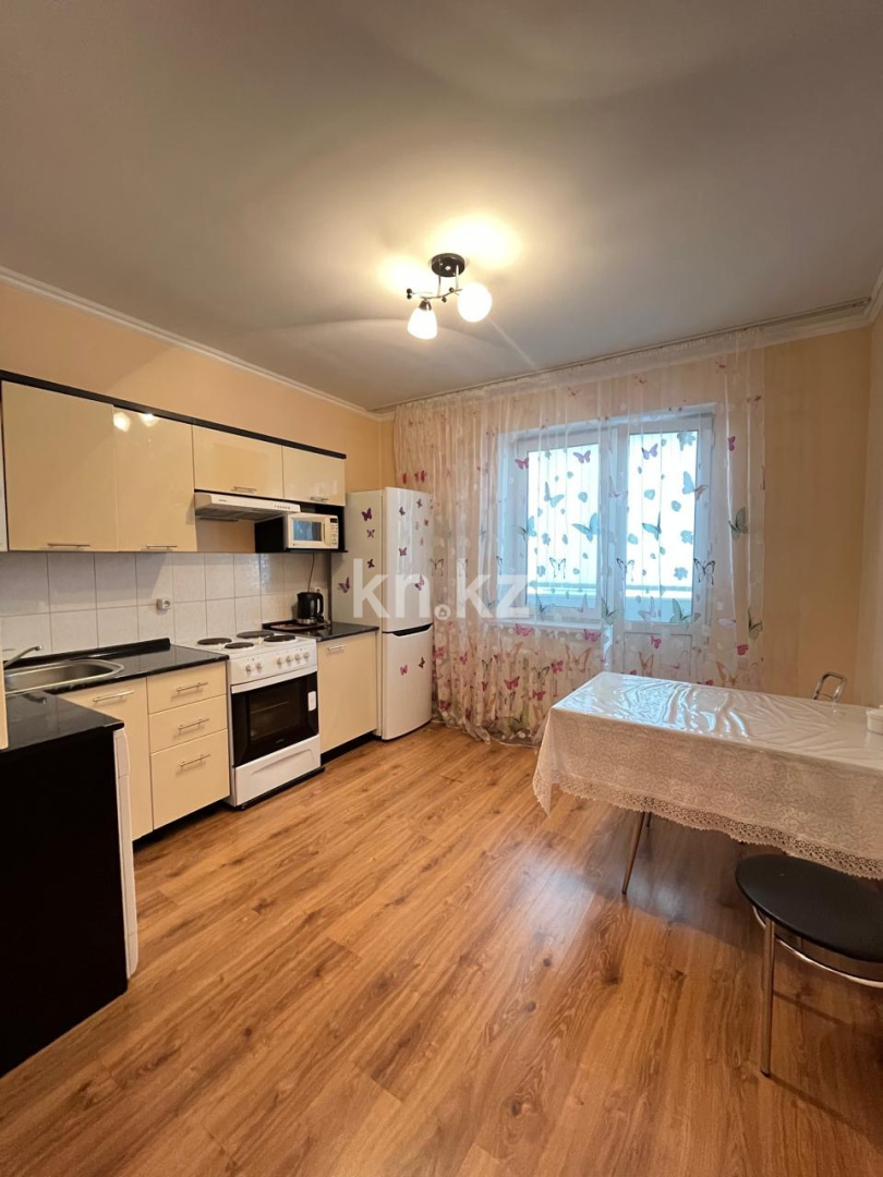 Аренда 1-комнатной квартиры, 40 м² - Аренда однокомнатных квартир помесячно в Астане фото 1 из 9