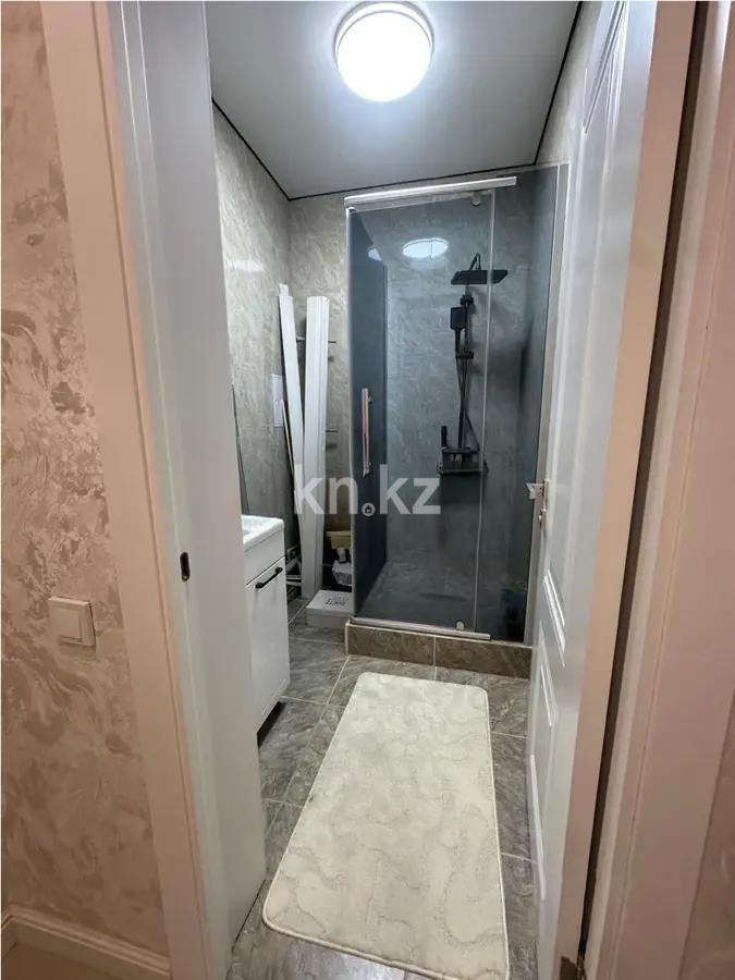 Продажа 1-комнатной квартиры, 38 м², ул. Жолымбет, дом  42/5 - Продажа квартир без посредников в Алматы фото 3 из 4