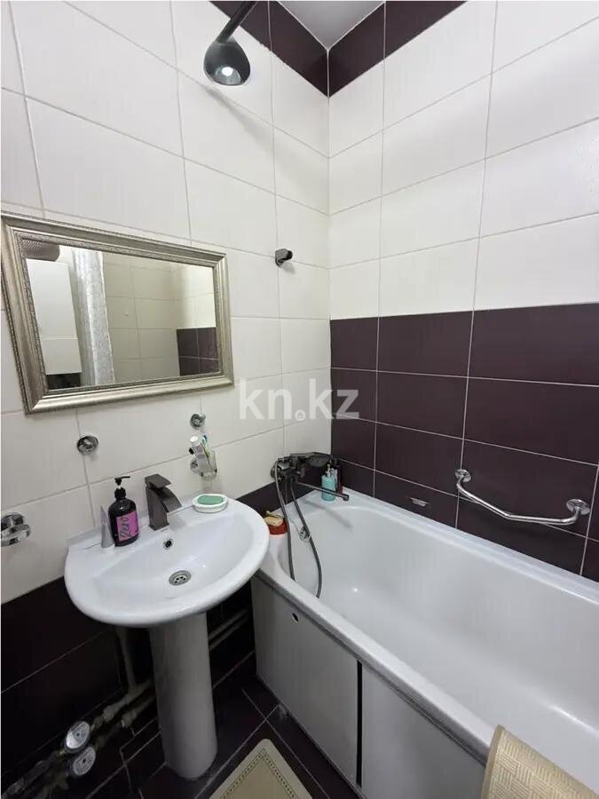 Продажа 2-комнатной квартиры, 56 м² в Алматы - фото 4