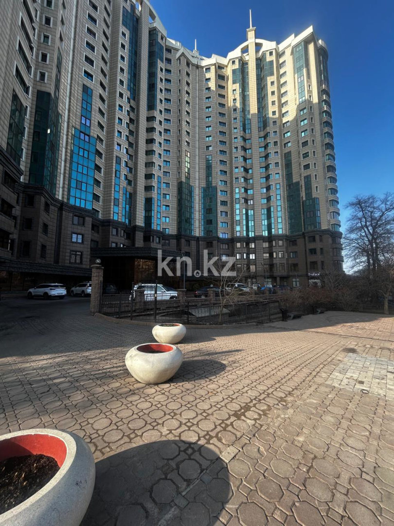 Аренда 2-комнатной квартиры, 77.5 м², пр. Абылай хана, дом  92 - Аренда  двухкомнатных квартир помесячно в Алматы с фото фото 12 из 16