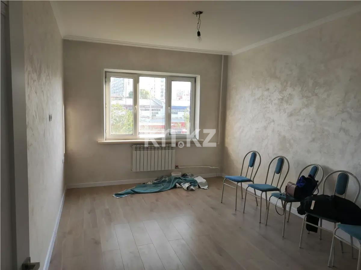 Продажа 1-комнатной квартиры, 41 м², мкр-н Аксай-4, дом  4 - Продажа  однокомнатных квартир в Алматы фото 1 из 3