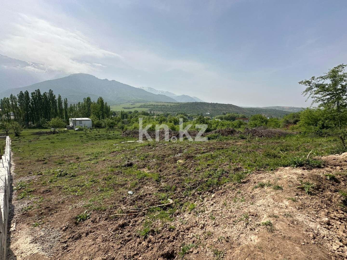 Продажа земельного участка, 10 сот., с. Бургулюк - Продажа земельных участков в Шымкенте фото 2 из 12