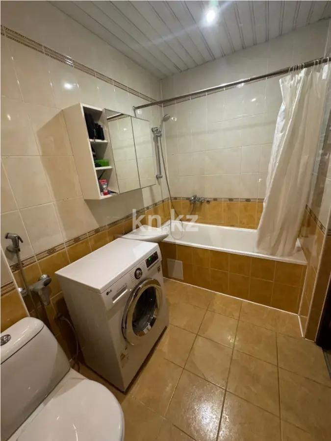 Продажа 3-комнатной квартиры, 75 м², ул. Ауэзова, дом  4 в Астане - фото 5