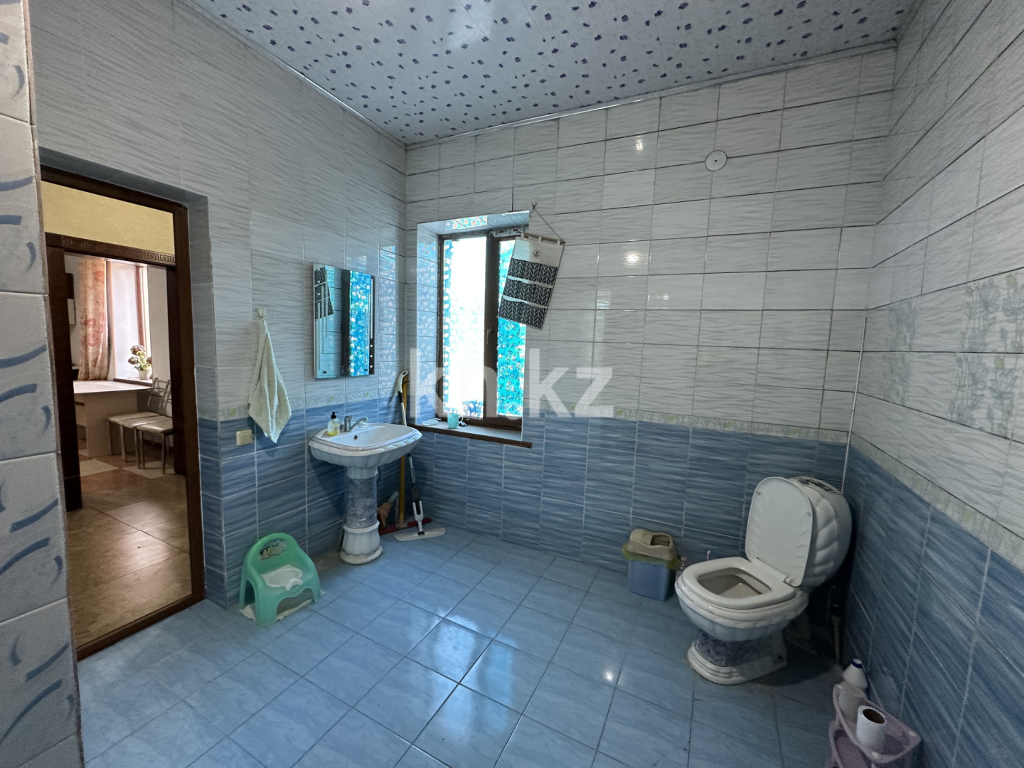 Продажа 7-комнатного дома, 280 м², Нурашбеков, дом  2 - Продажа домов, коттеджей в Казахстане фото 13 из 26