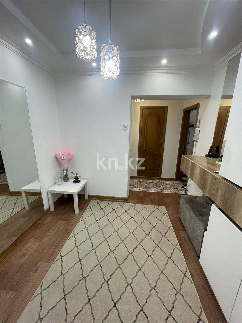 Продажа 4-комнатной квартиры, 77 м², мкр-н Степной-4 - Продажа  четырехкомнатных квартир в Караганде фото 15 из 16