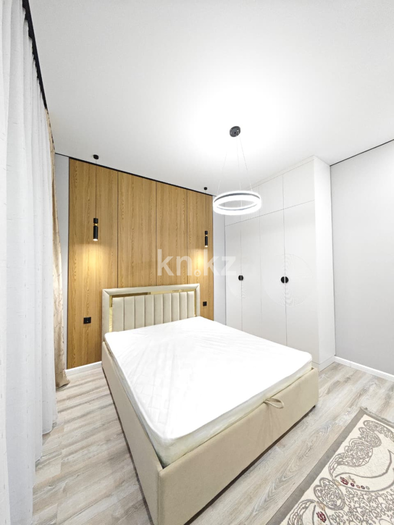 Продажа 2-комнатной квартиры, 61 м², ул. Университетская, дом  18 - Продажа  двухкомнатных квартир в Караганде фото 8 из 19