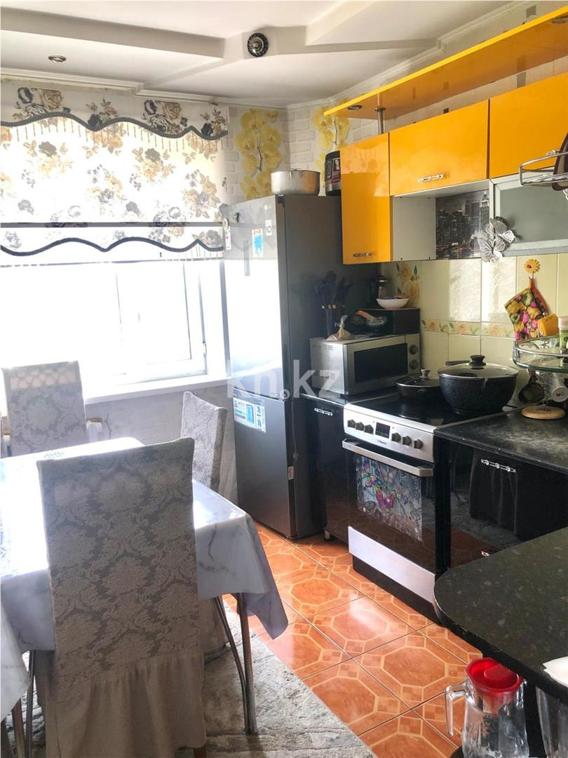 Продажа 4-комнатной квартиры, 79 м² - Продажа четырехкомнатных квартир в Караганде фото 9 из 16