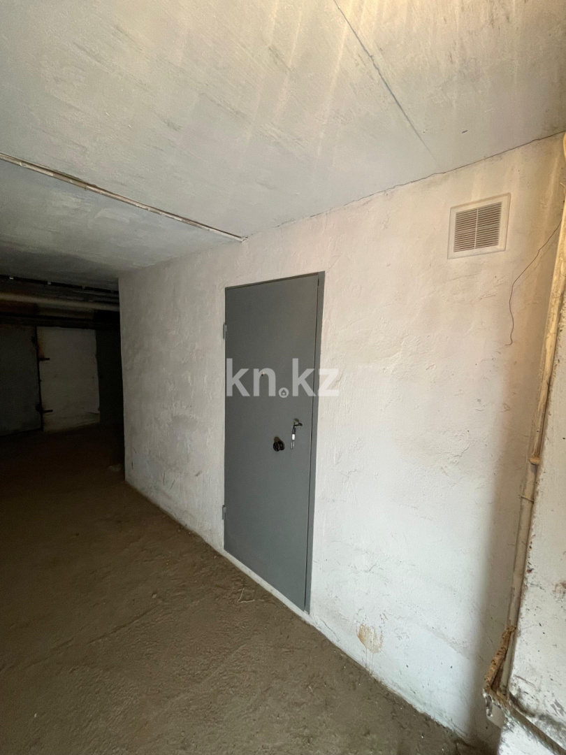 Продажа 2-комнатной квартиры, 68 м², пр. Республики, дом  1/4 - Продажа  двухкомнатных квартир в Караганде фото 24 из 25