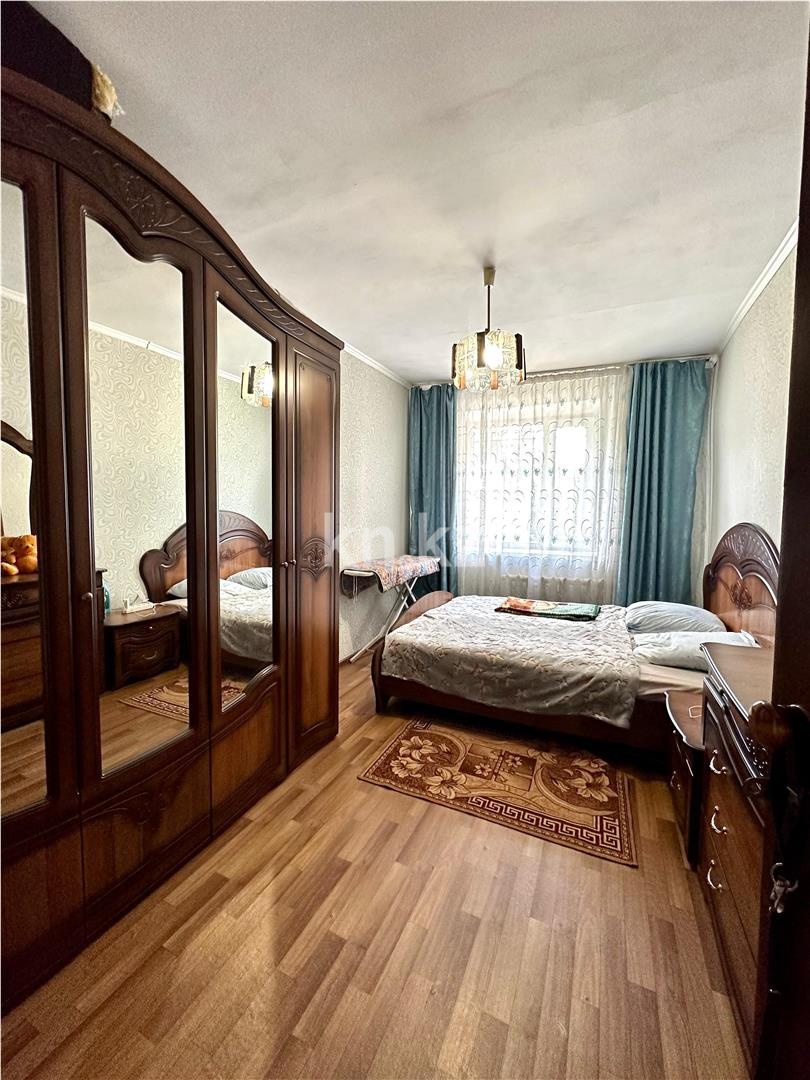 Продажа 3-комнатной квартиры, 69 м², ул. Юбилейная - Продажа жилой и коммерческой недвижимости в Караганде фото 1 из 20
