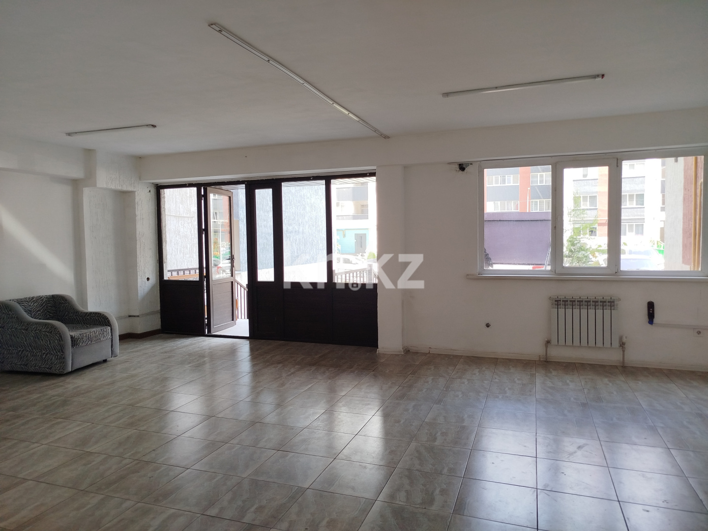 Продажа , 50.3 м², Шугыла - Продажа офисных и торговых помещений в Алматы с фото фото 1 из 13