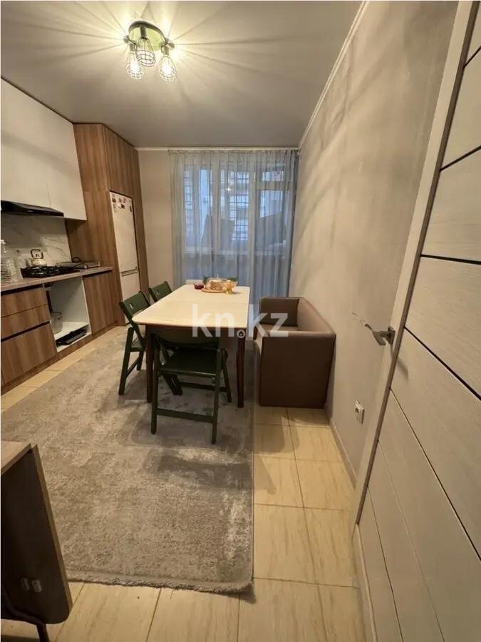 Продажа 2-комнатной квартиры, 67.4 м² в Алматы - фото 3