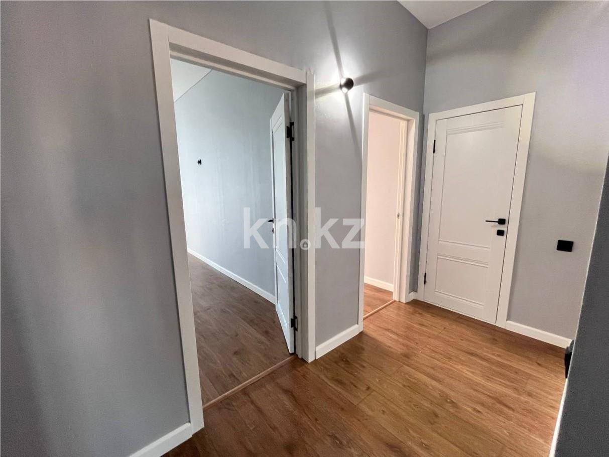 Продажа 4-комнатной квартиры, 94 м², ул. Муканова - Продажа  четырехкомнатных квартир в Караганде фото 19 из 37