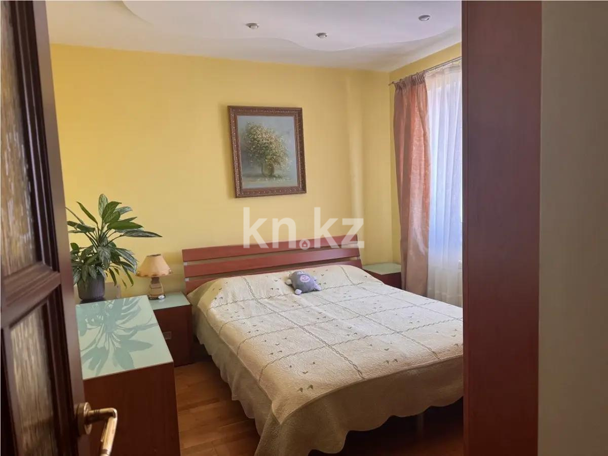 Продажа 3-комнатной квартиры, 65 м² в Алматы - фото 2