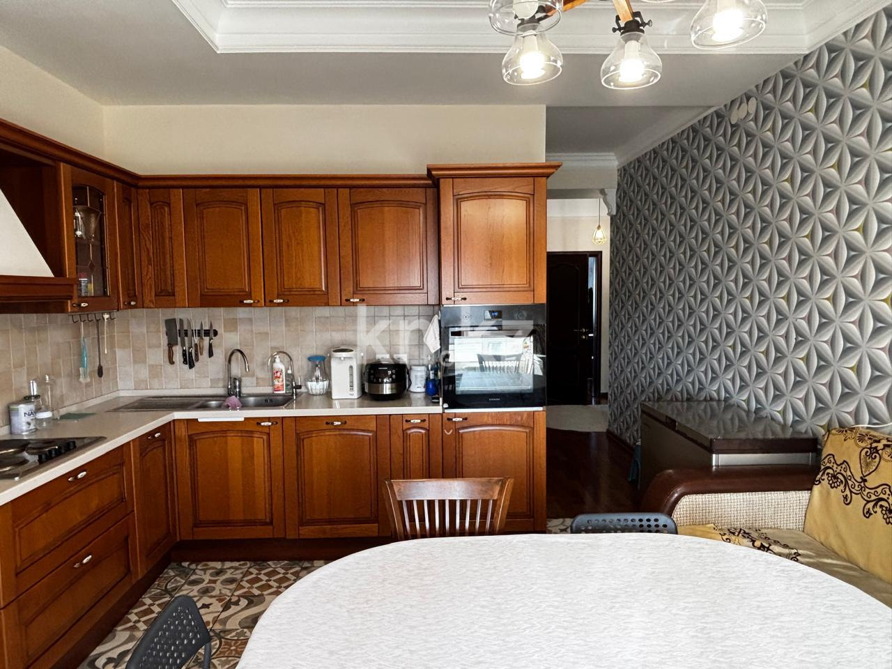 Продажа 3-комнатной квартиры, 110 м² - Продажа квартир в Караганде фото 2 из 10