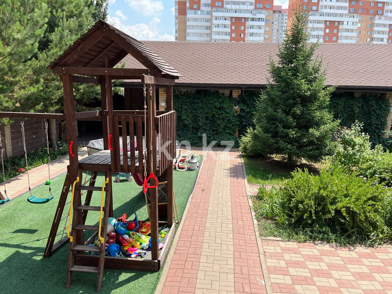 Продажа 8-комнатного дома, 306 м², мкр. Городской аэропорт - Продажа домов, коттеджей в Казахстане фото 22 из 27