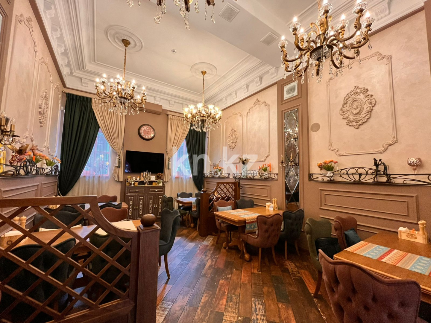 Продажа , 149.5 м², ул. Абая, дом  1 - Продажа офисных и торговых помещений в Караганде фото 5 из 8