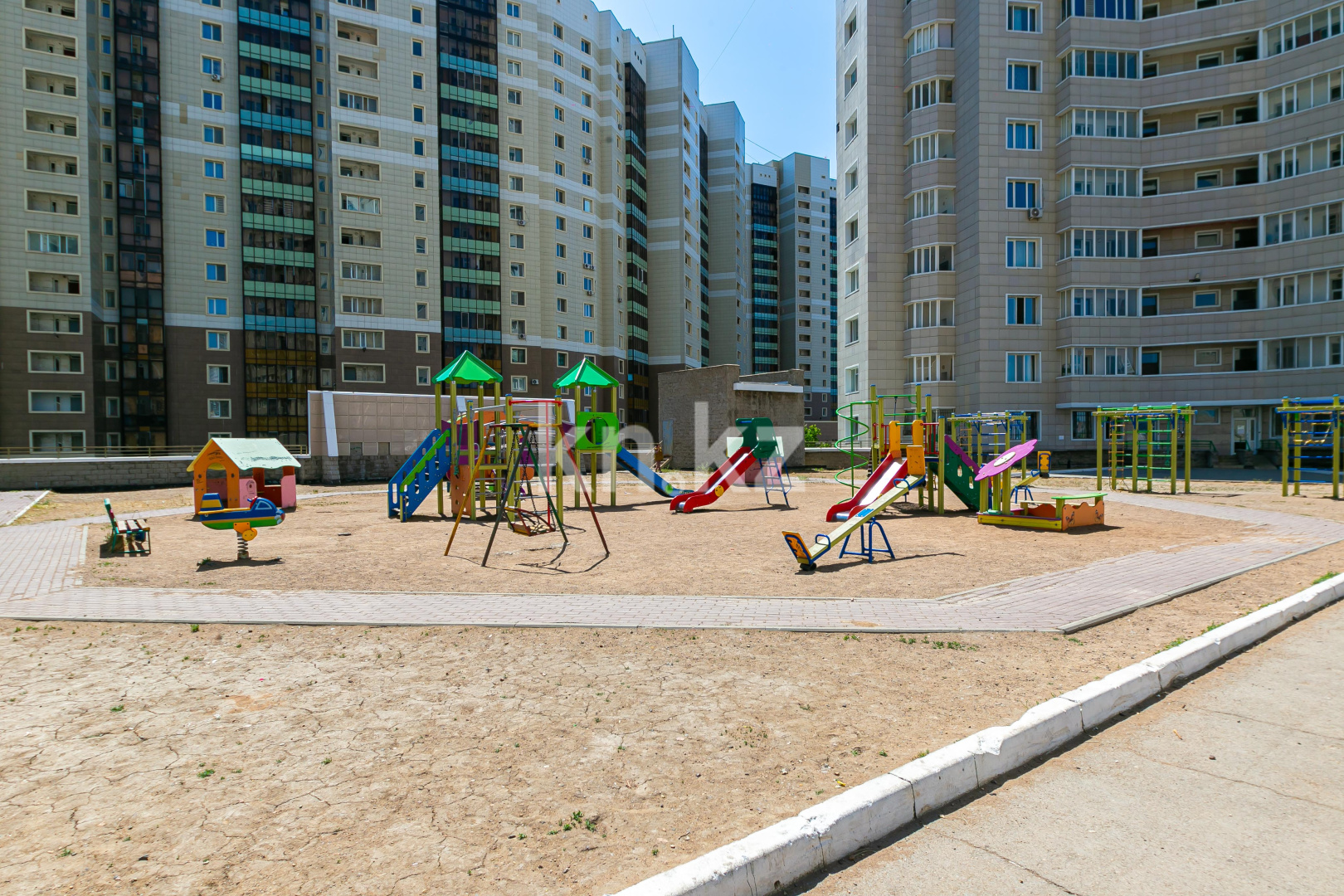 Продажа 1-комнатной квартиры, 35 м², ул. Нажимеденова, дом  10 в Астане - фото 14