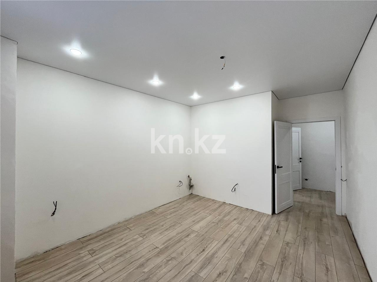 Продажа 4-комнатной квартиры, 111.5 м² в Астане - фото 19