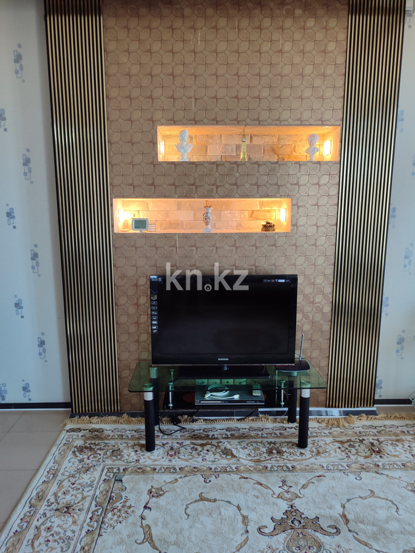 Аренда 2-комнатной квартиры, 59 м², пр. Строителей, дом  23 - Аренда жилой и коммерческой недвижимости в Темиртау фото 2 из 12