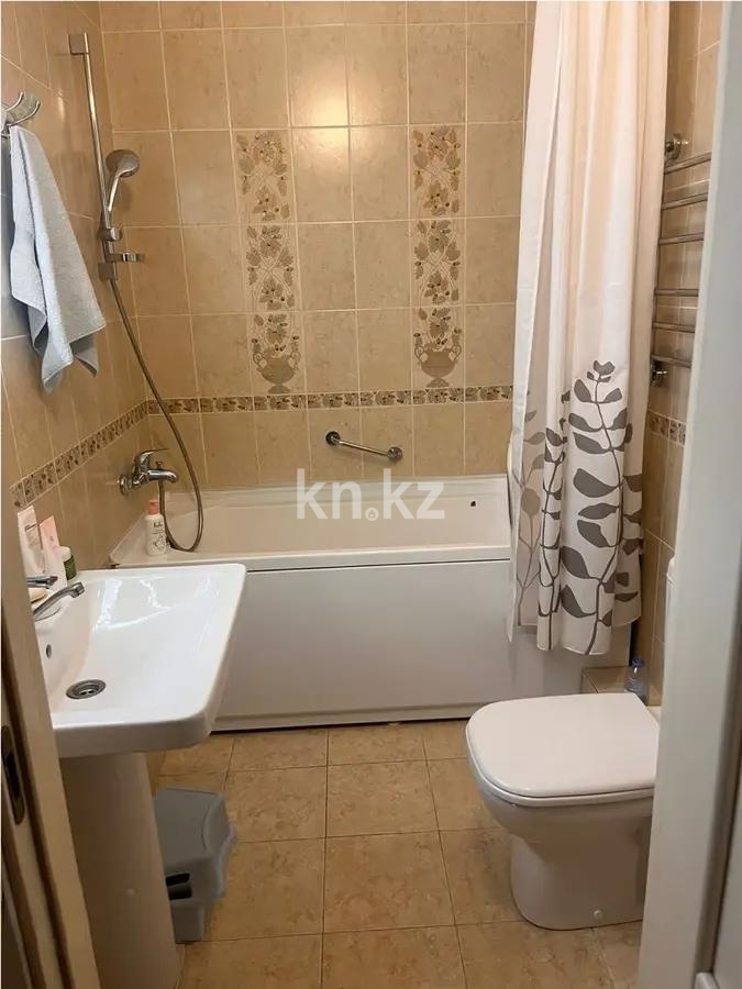 Продажа 3-комнатной квартиры, 125 м², ул. Навои, дом  208/1 в Алматы - фото 4