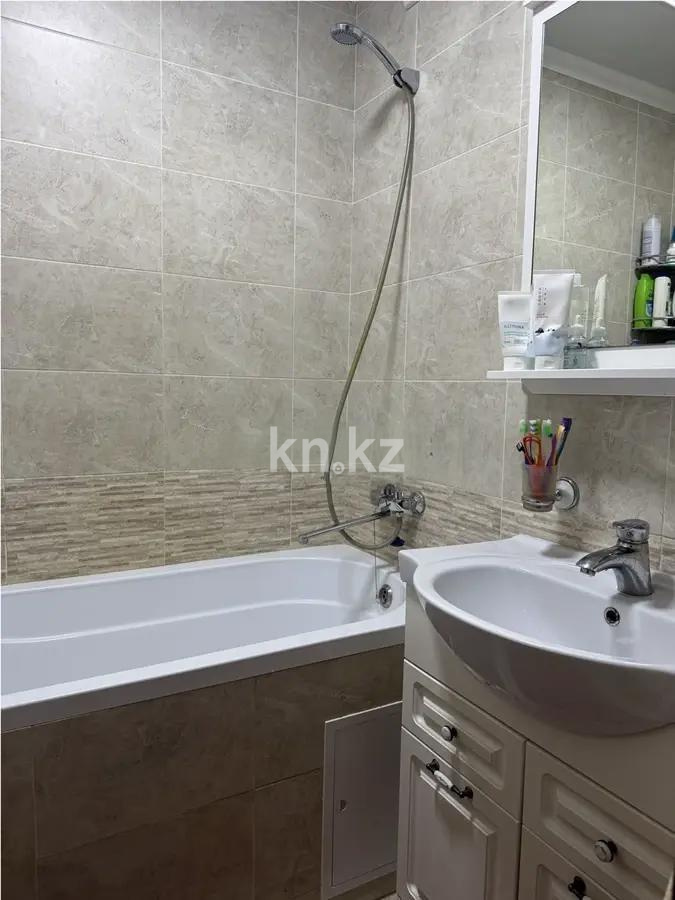 Продажа 3-комнатной квартиры, 63 м², ул. Сатыбалдина, дом  7 - Продажа  трехкомнатных квартир в Караганде фото 6 из 9