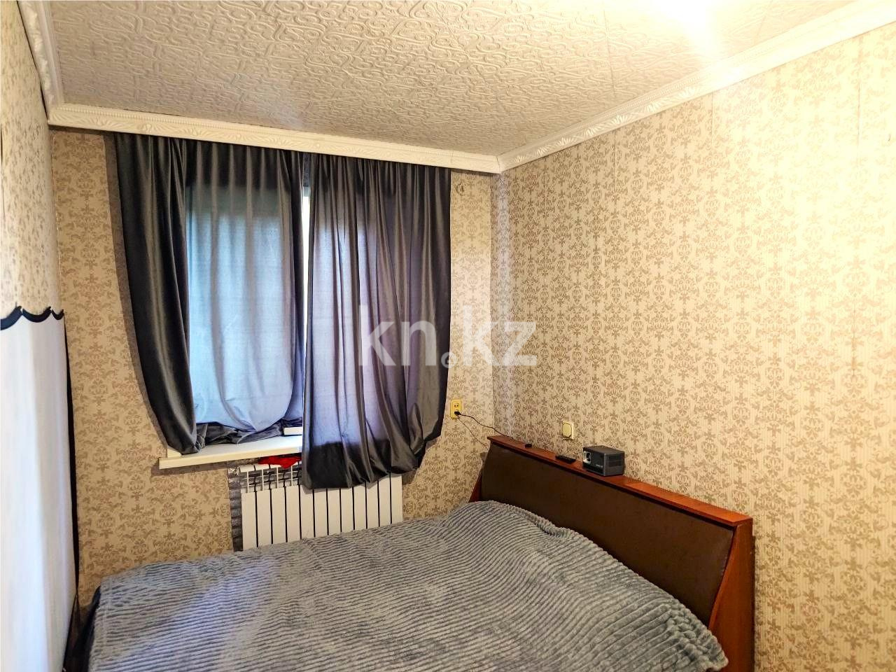 Продажа 3-комнатной квартиры, 55 м², ул. Ишимская, дом  64 в Караганде - фото 3