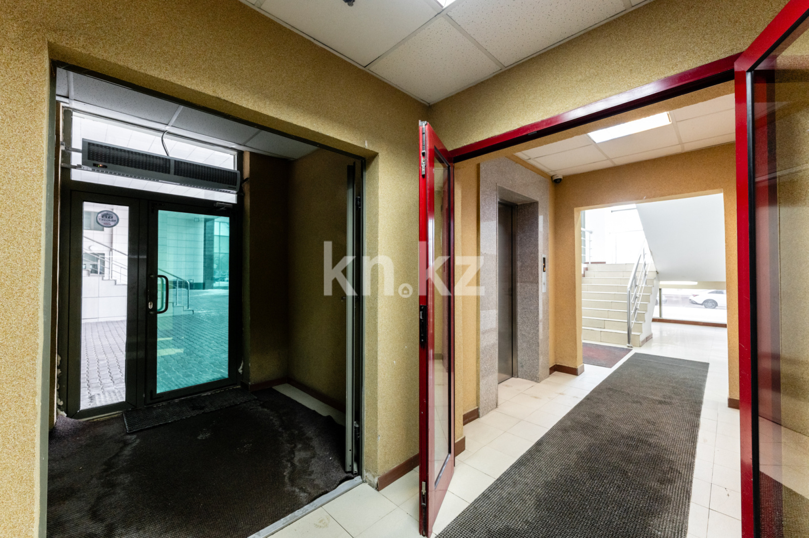 Продажа помещения, 245.5 м² - Продажа офисных и торговых помещений в Астане фото 20 из 28