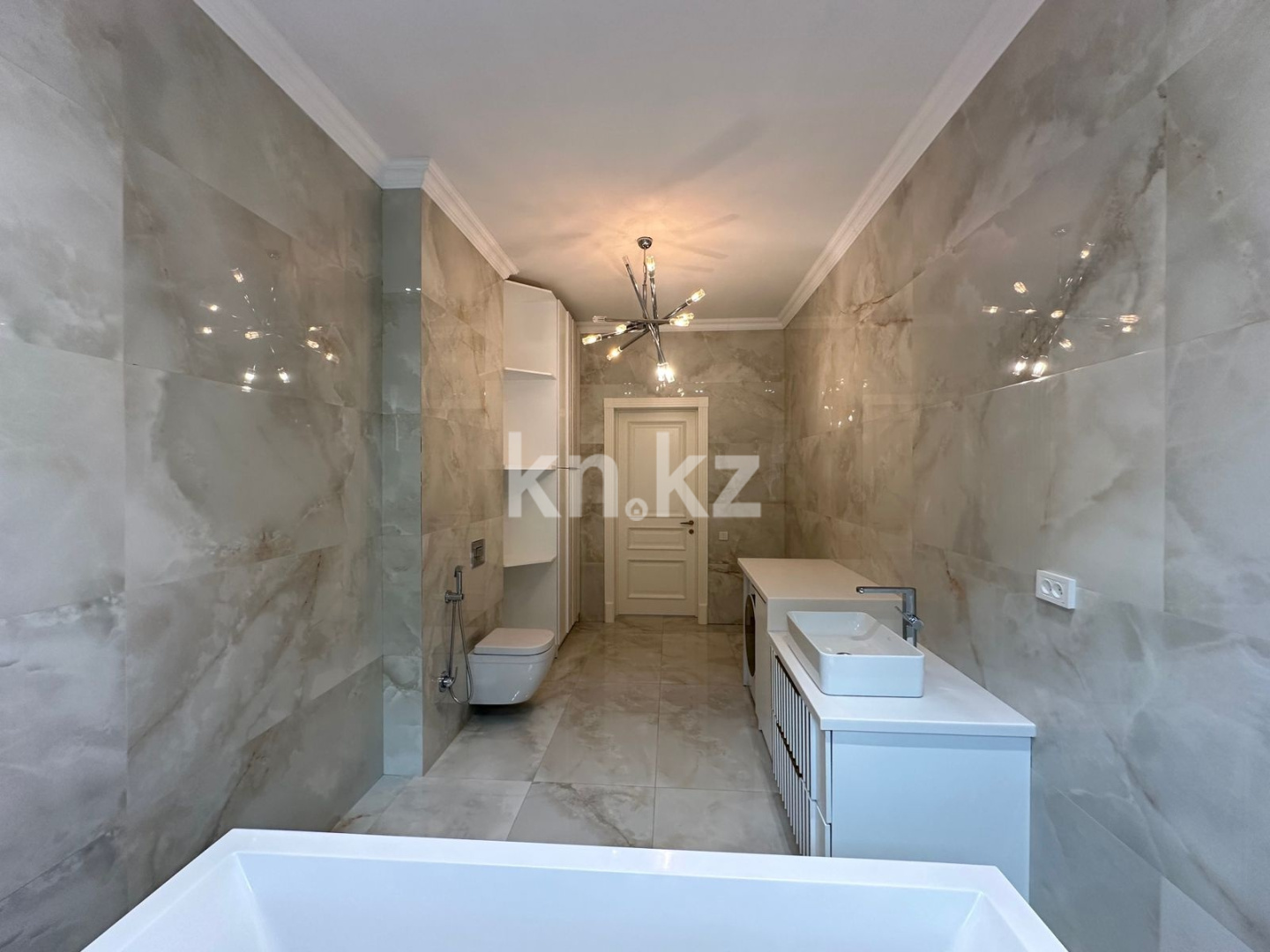 Продажа 5-комнатного дома, 327 м² в Шымкенте - фото 28
