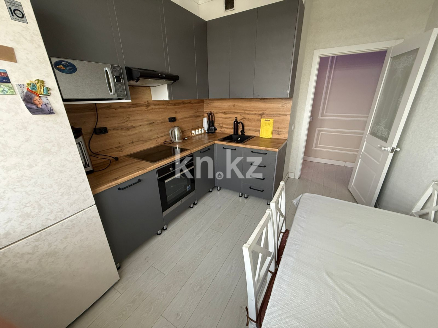 Продажа 3-комнатной квартиры, 68.2 м², ул. Дюсембекова, дом  44/2 - Продажа  трехкомнатных квартир в Караганде фото 8 из 15