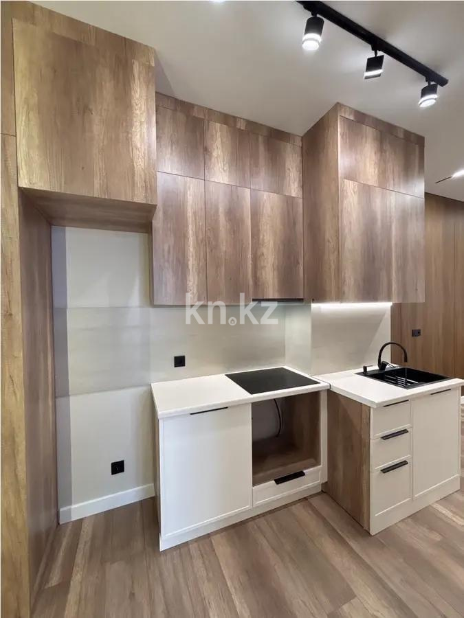 Продажа 3-комнатной квартиры, 52 м², пр. Туран, дом  71 в Астане - фото 4