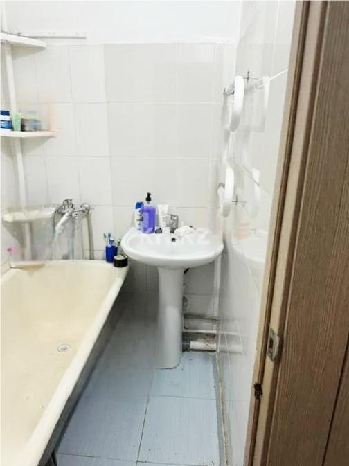 Продажа 2-комнатной квартиры, 44 м², пр. Металлургов в Темиртау - фото 4