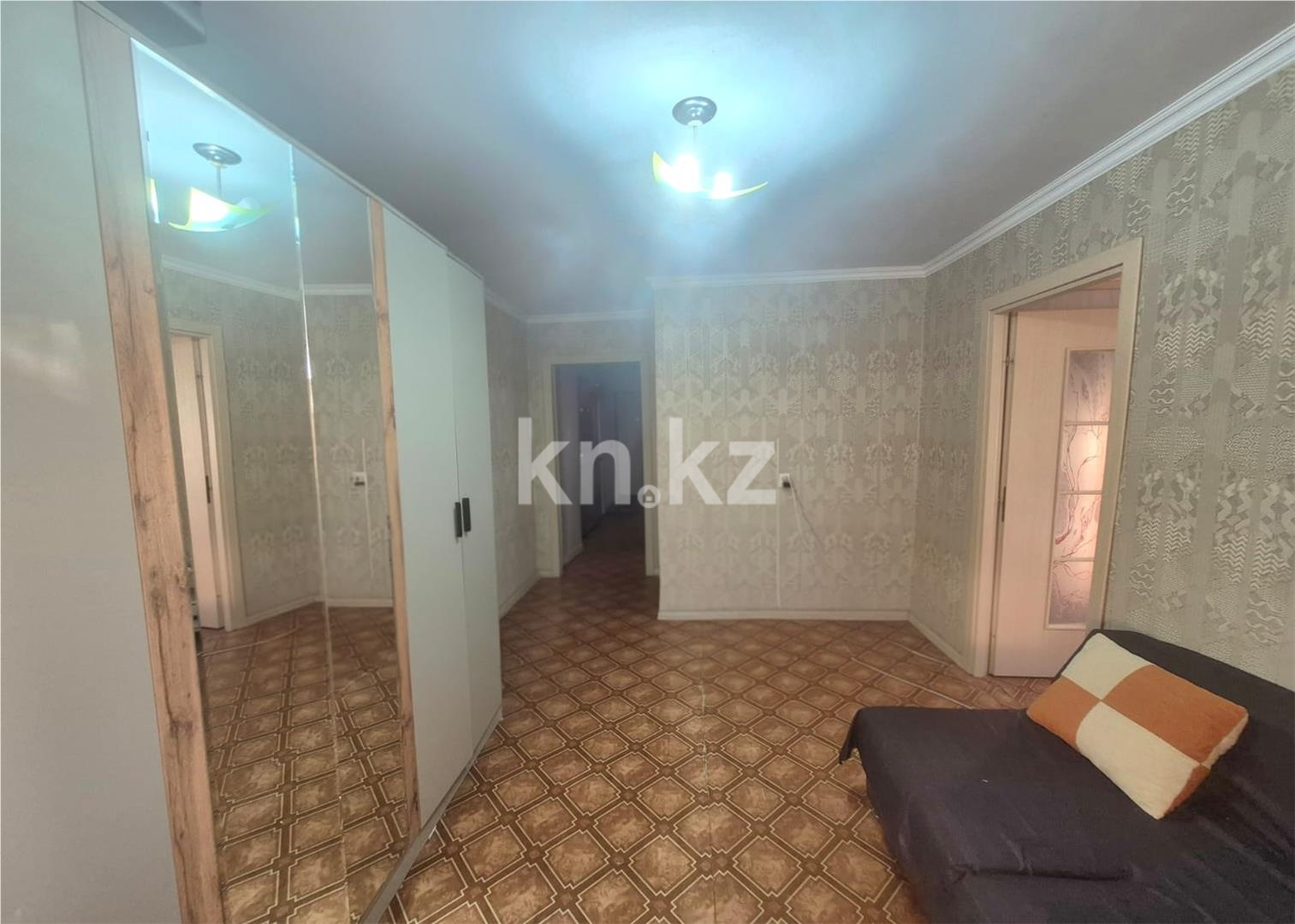Продажа 3-комнатной квартиры, 52 м² в Караганде - фото 2