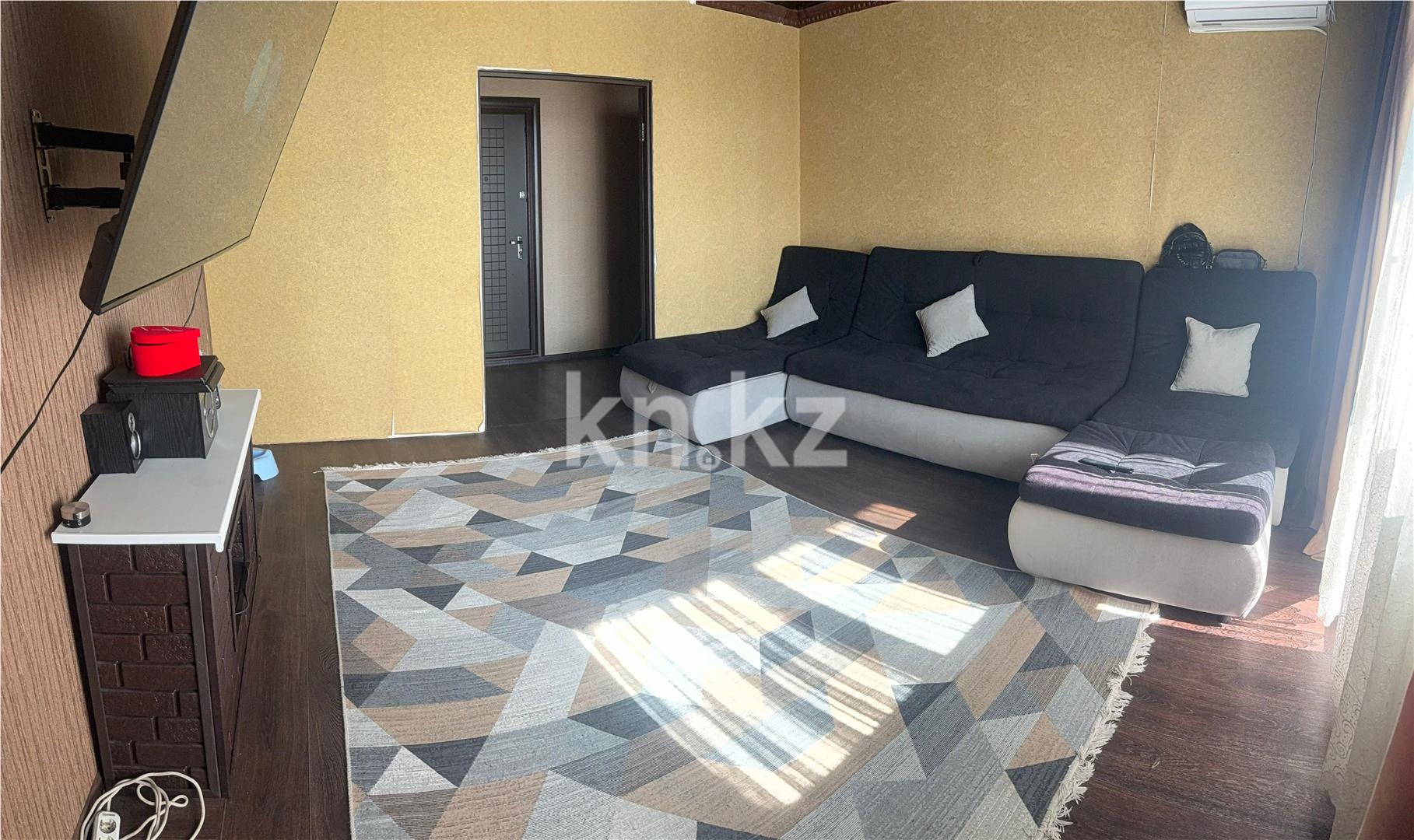 Продажа 2-комнатной квартиры, 54 м², мкр-н Степной-4 - Продажа  двухкомнатных квартир в Караганде фото 1 из 9