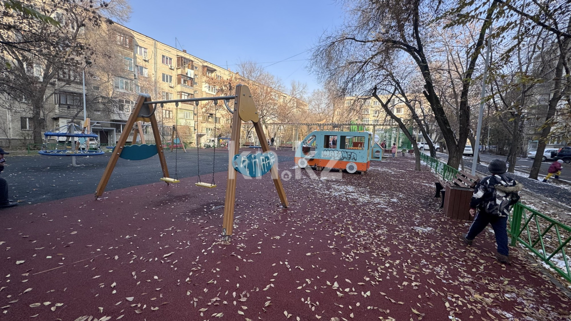 Продажа 3-комнатной квартиры, 65 м², Тастак-2 мкр-н, дом  7 в Алматы - фото 11