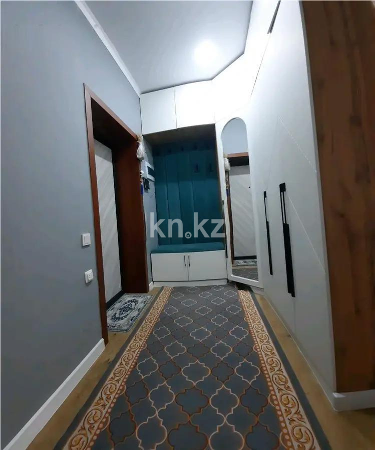 Продажа 2-комнатной квартиры, 68 м², 067 учетный квартал, дом  456/4 в Караганде - фото 6