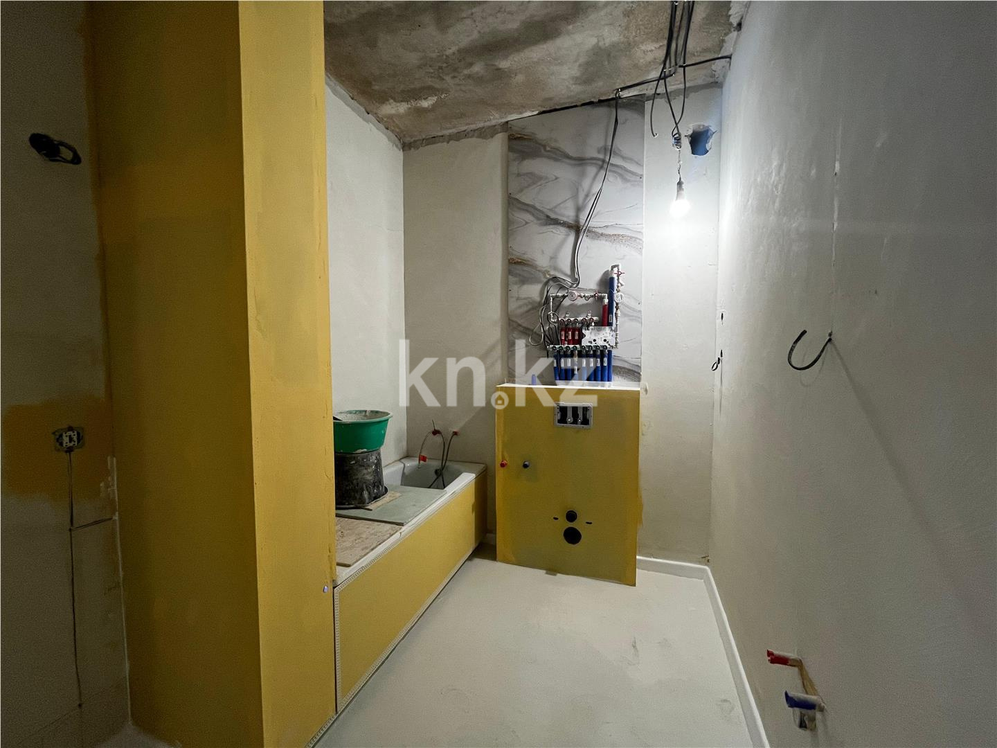 Продажа 3-комнатной квартиры, 70 м², 067 учетный квартал в Караганде - фото 9