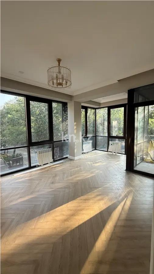 Продажа 4-комнатной квартиры, 130 м², ул. Арайлы, дом  20/1 стр - Продажа  четырехкомнатных квартир в новостройках Алматы без посредников с фото фото 1 из 4