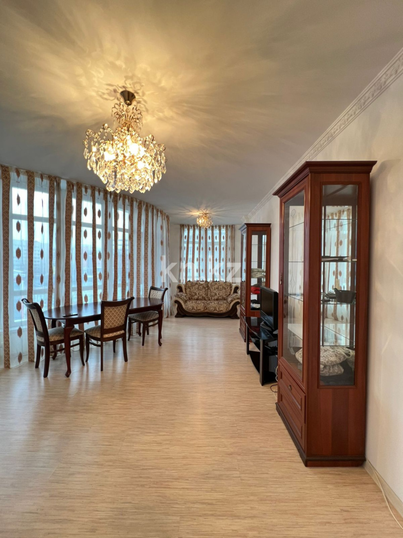 Продажа 2-комнатной квартиры, 89 м², пр. Кабанбай батыра, дом  40 - ул. Сыганак в Астане