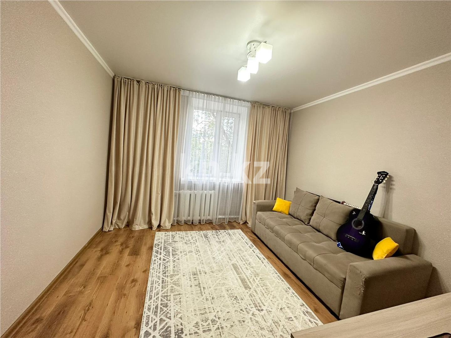 Продажа 3-комнатной квартиры, 69 м² - Продажа  трехкомнатных квартир в Караганде на Юго-Востоке фото 1 из 14