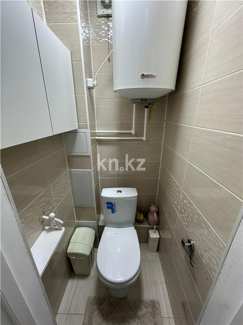 Продажа 3-комнатной квартиры, 64 м², мкр. Восток-3 - Продажа  трехкомнатных квартир в Караганде с фото фото 13 из 20