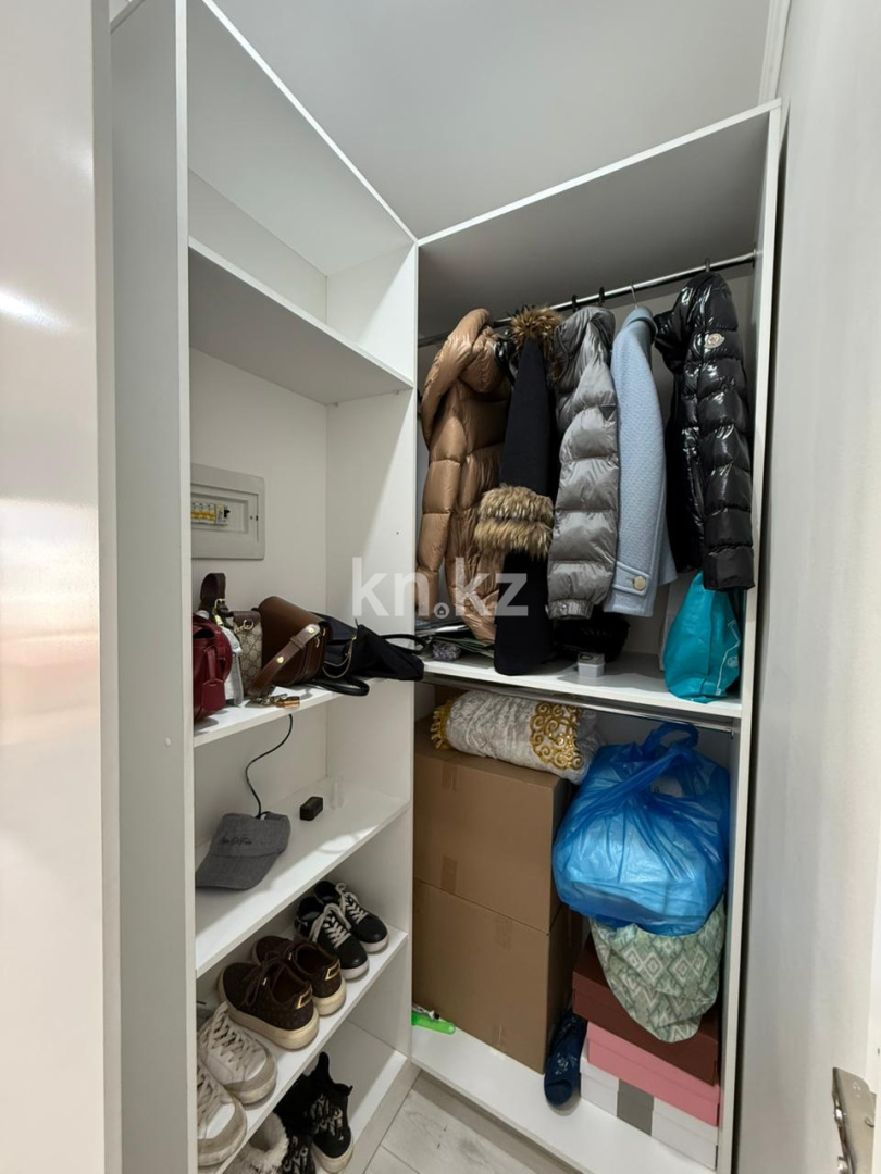 Продажа 2-комнатной квартиры, 47 м², ул. Толе би, дом  285/8 к2 - ул. Утеген батыра в Алматы - фото 9