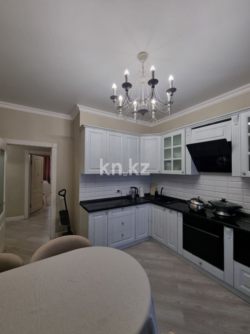 Продажа 3-комнатной квартиры, 85 м², Сакена Сейфуллина, дом  10 - Продажа квартир в Караганде фото 2 из 20