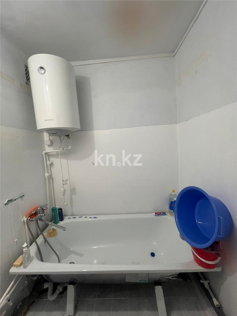 Продажа 1-комнатной квартиры, 41 м², мкр-н Степной-4, дом  28 - Продажа  однокомнатных квартир в Караганде фото 4 из 10