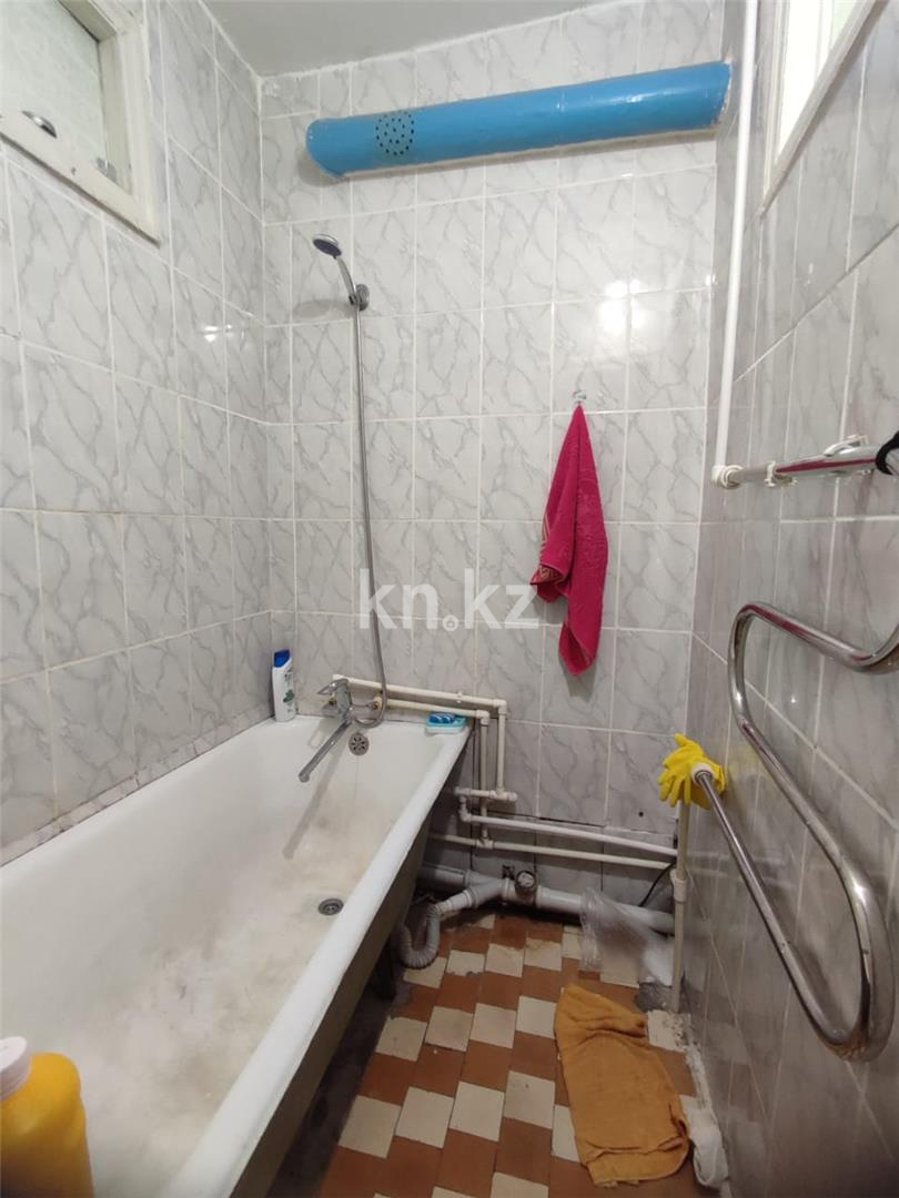 Продажа 2-комнатной квартиры, 45 м², мкр-н 21 в Караганде - фото 9