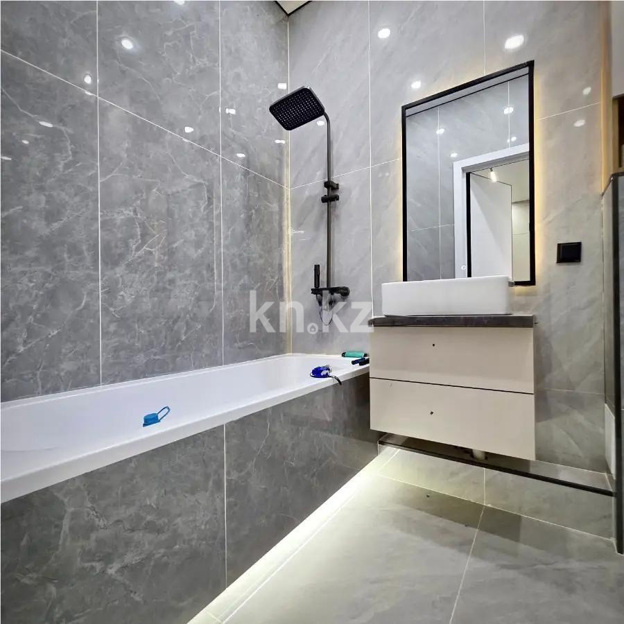 Продажа 2-комнатной квартиры, 47 м² в Алматы - фото 3