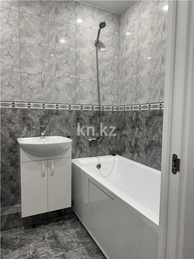 Продажа 1-комнатной квартиры, 33.3 м², пр. Райымбека, дом  590/16 в Алматы - фото 3